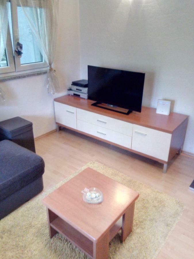 Apartment Melani Pula Exteriör bild